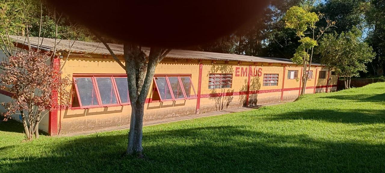 Fachada da EMAÚS Mairinque em Mairinque SP